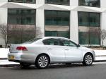 Volkswagen Passat 2010 года (UK)